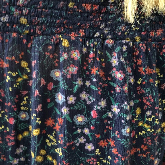 Off the shoulder top - Picture 3 of 3